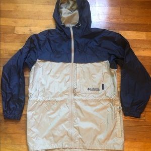Columbia Women's Lightweight Tan/Blue Windbreaker
